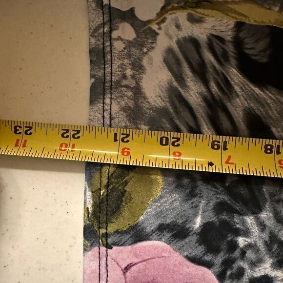 Zig Zag Stripe floral camisole - Picture 5 of 6